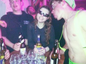 2b7e1963-bf9f-4296-8424-3df566f2381d